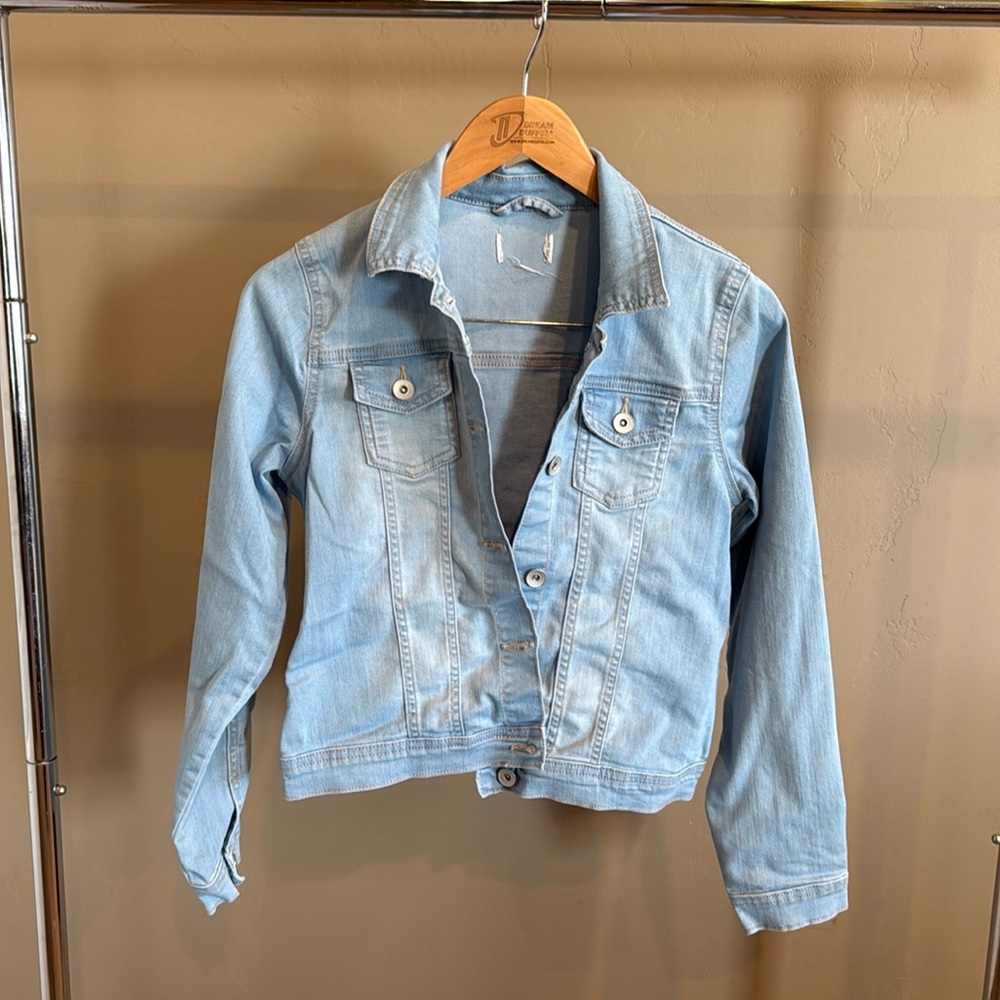Jean jacket. Excellent condition. From smoke free home.